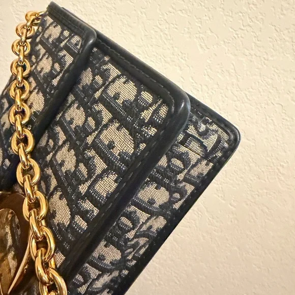 Dior 30 Montaigne Oblique Bag - Picture 3 of 10